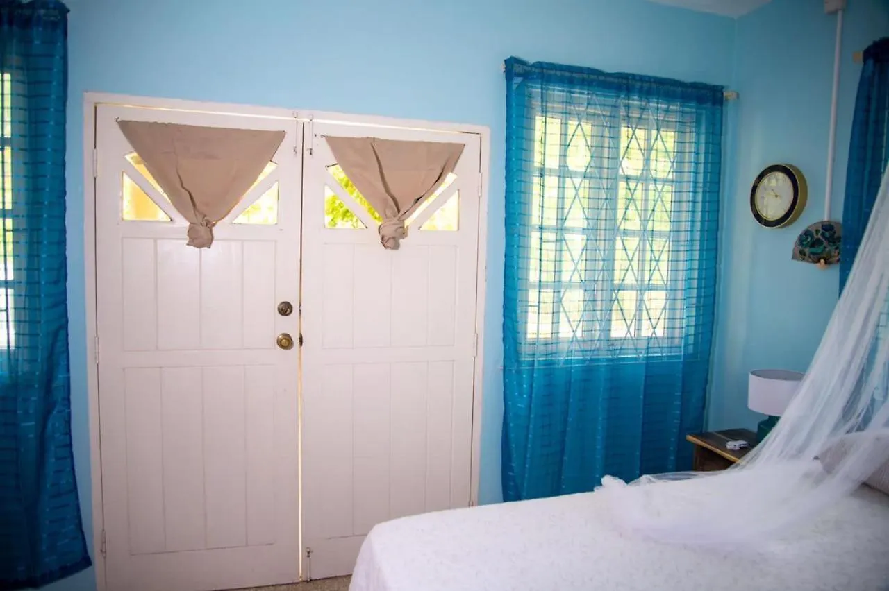 Villa Havana Negril